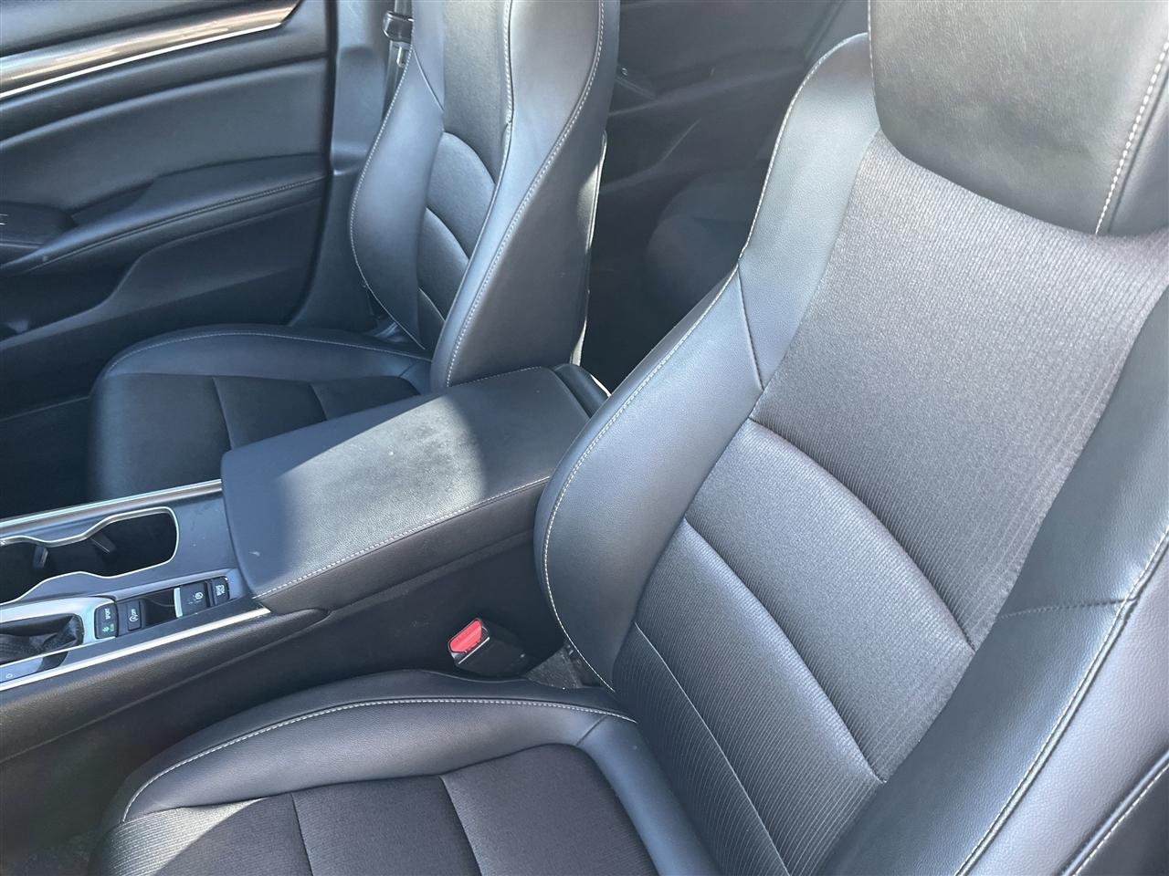 Honda Accord Sedan  2021