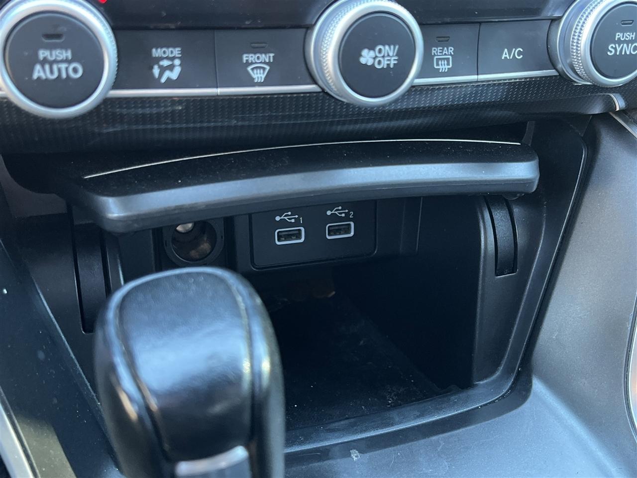 Honda Accord Sedan  2021