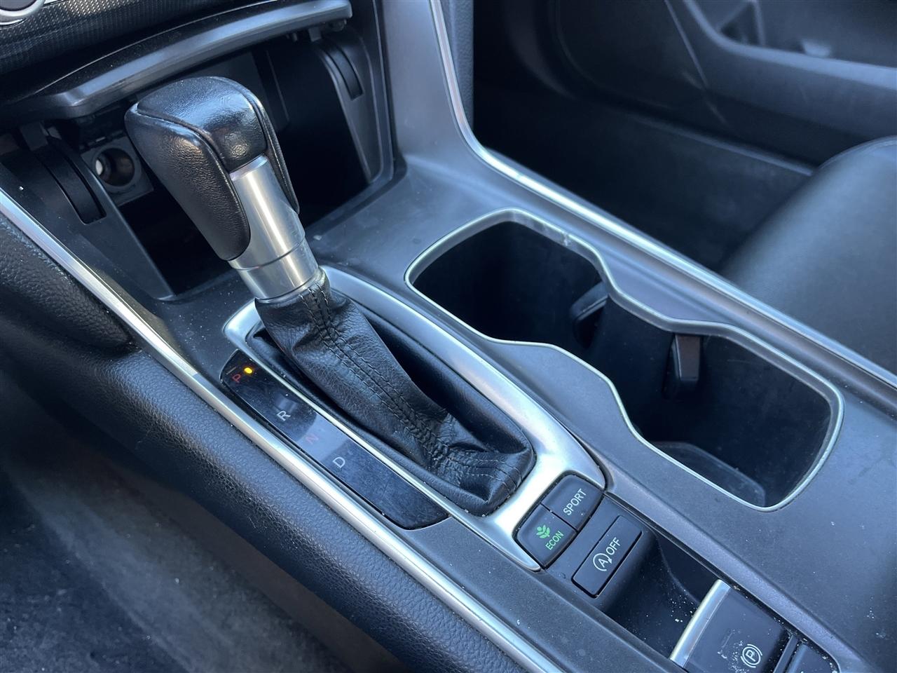 Honda Accord Sedan  2021