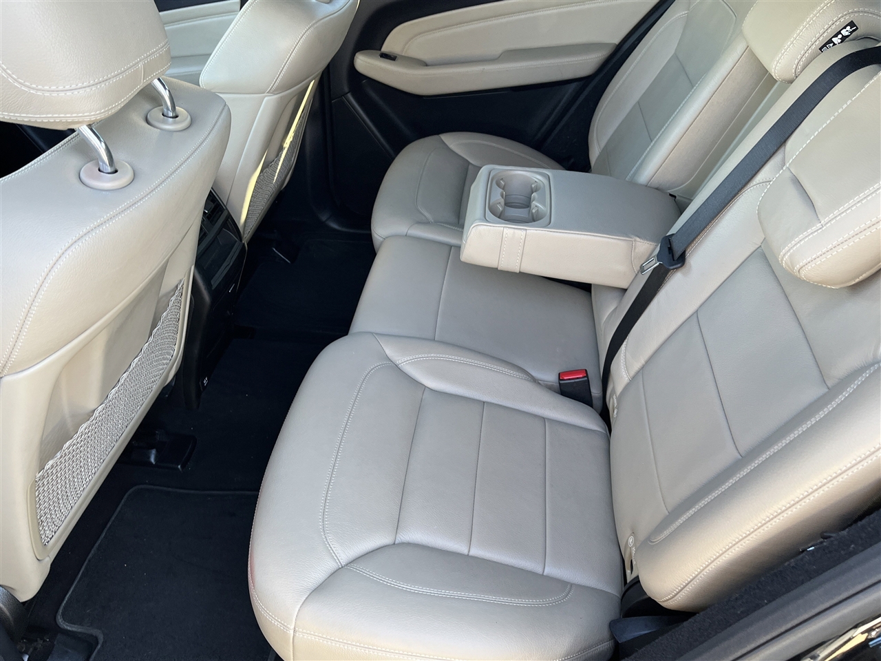 Mercedes-Benz M-Class  2015