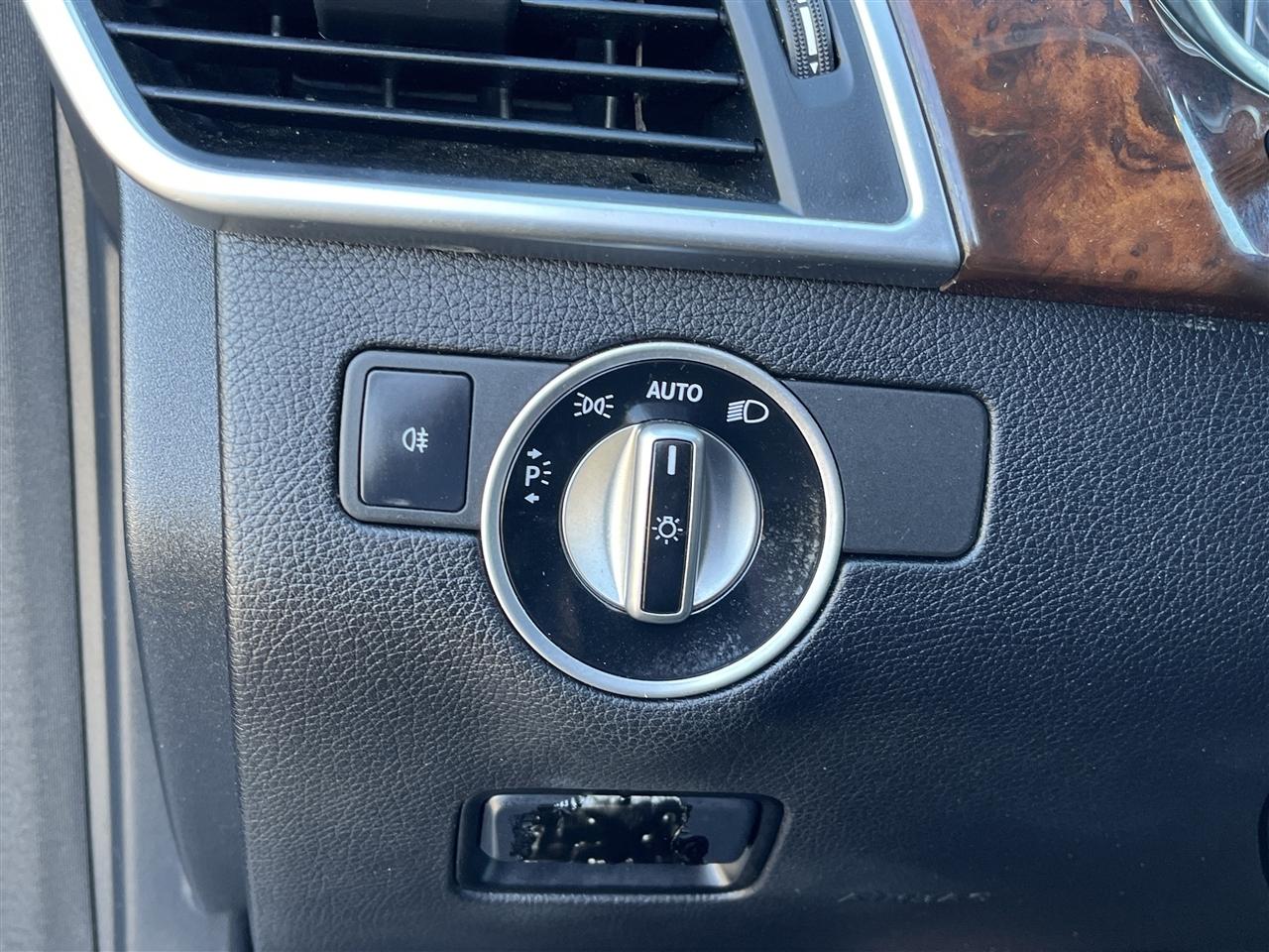 Mercedes-Benz M-Class  2015