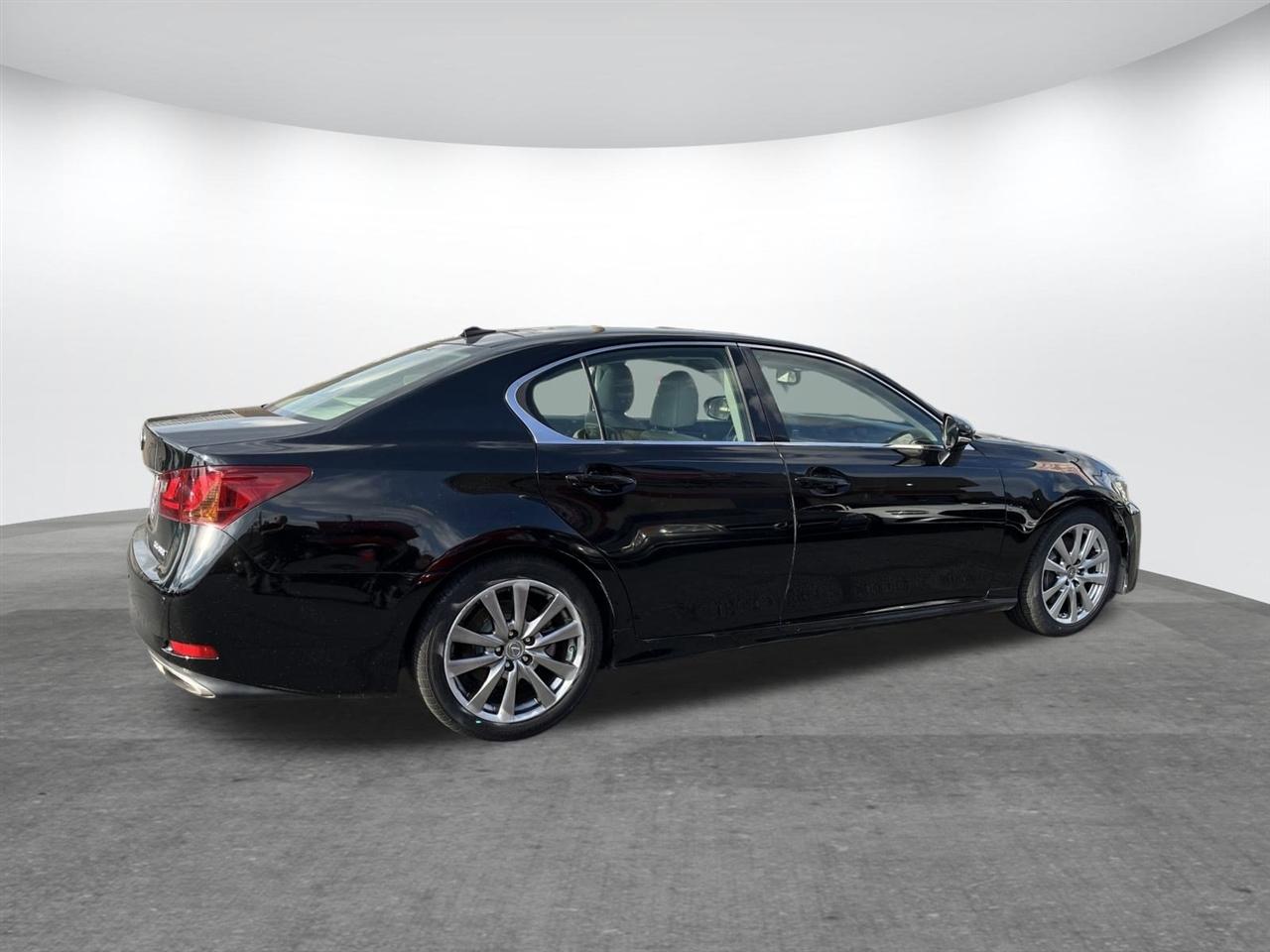 Lexus GS 350  2013