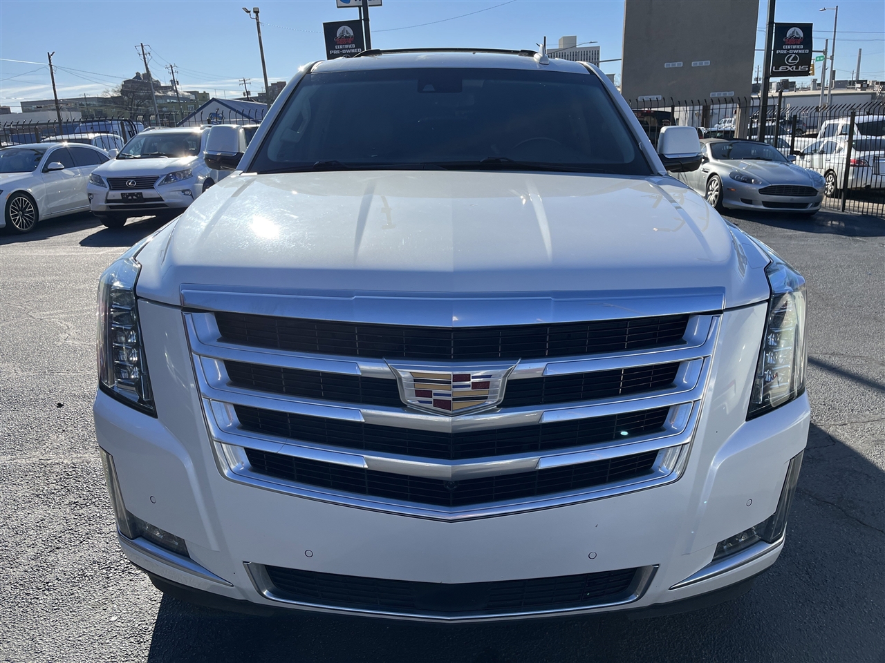 Cadillac Escalade ESV  2018