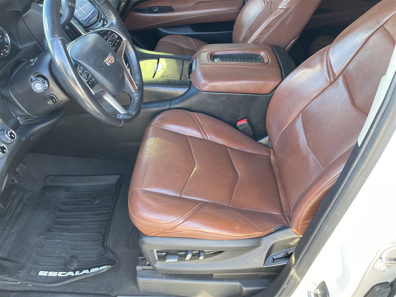 Cadillac Escalade ESV  2018