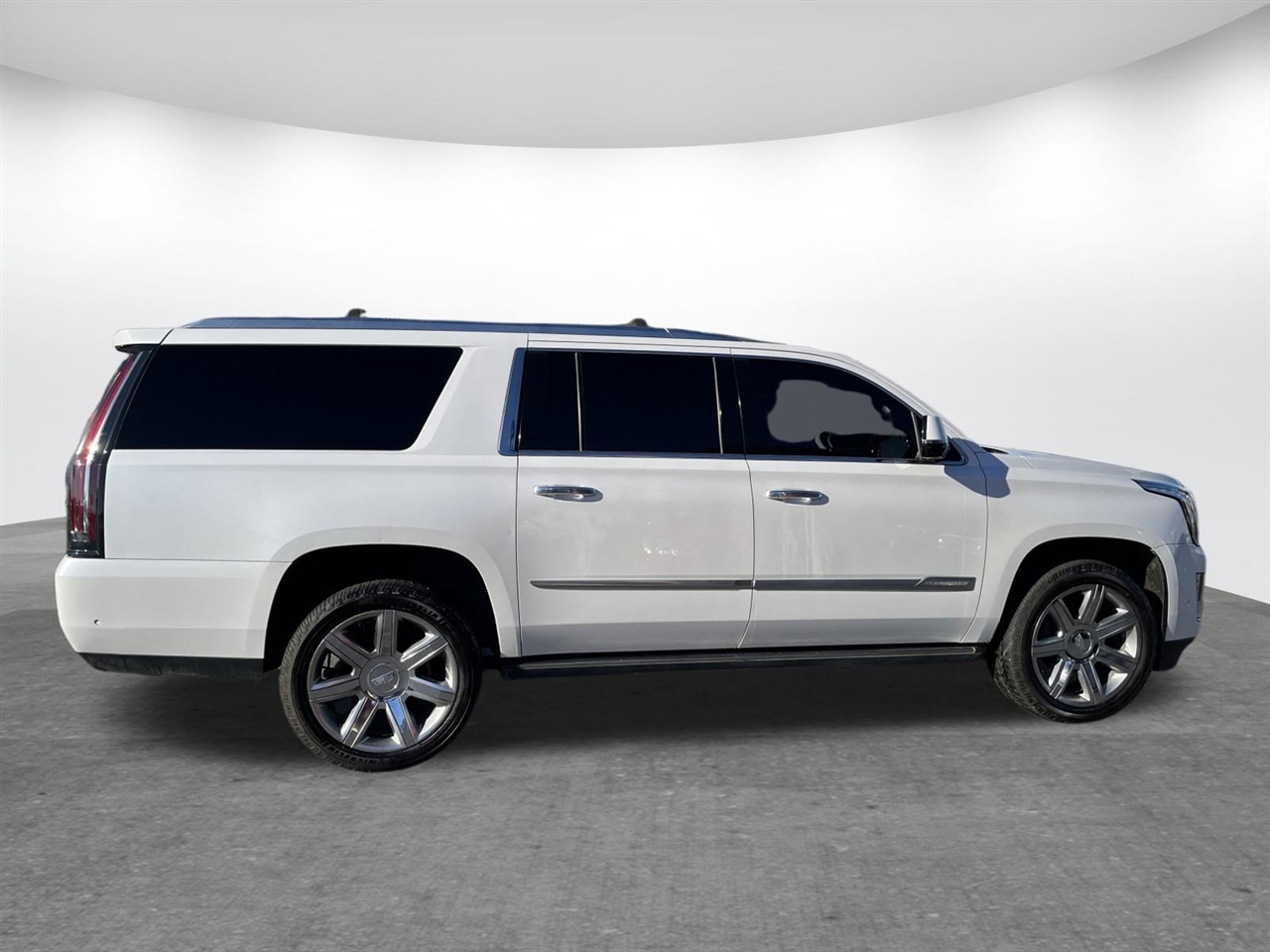 Cadillac Escalade ESV  2018