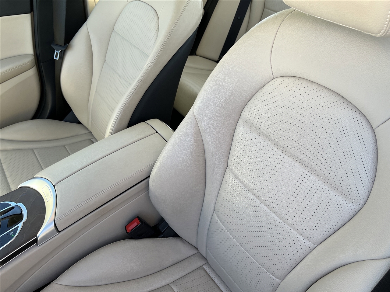 Mercedes-Benz C-Class  2019