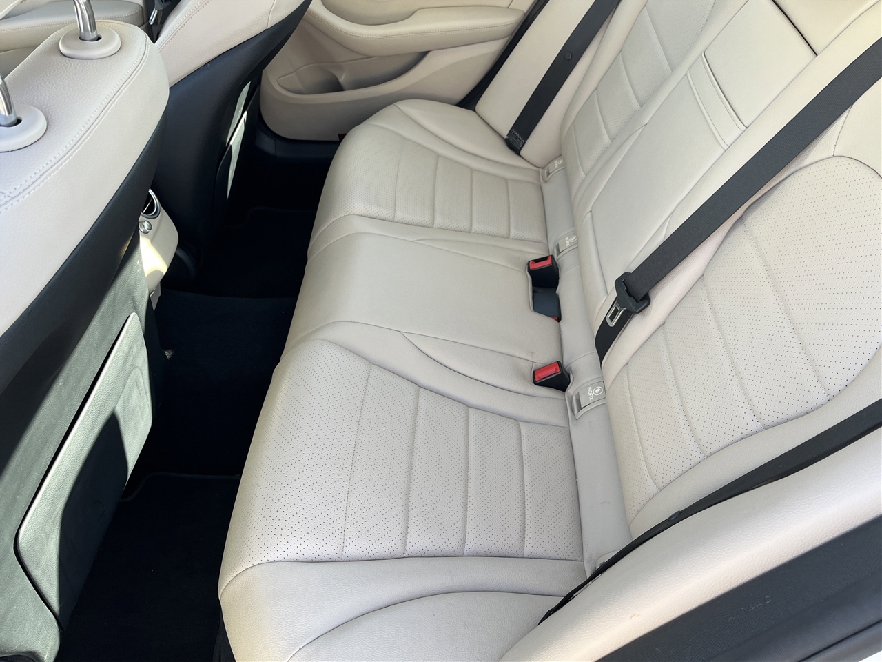 Mercedes-Benz C-Class  2019