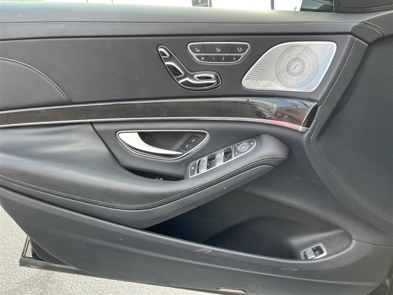 Mercedes-Benz S-Class  2015