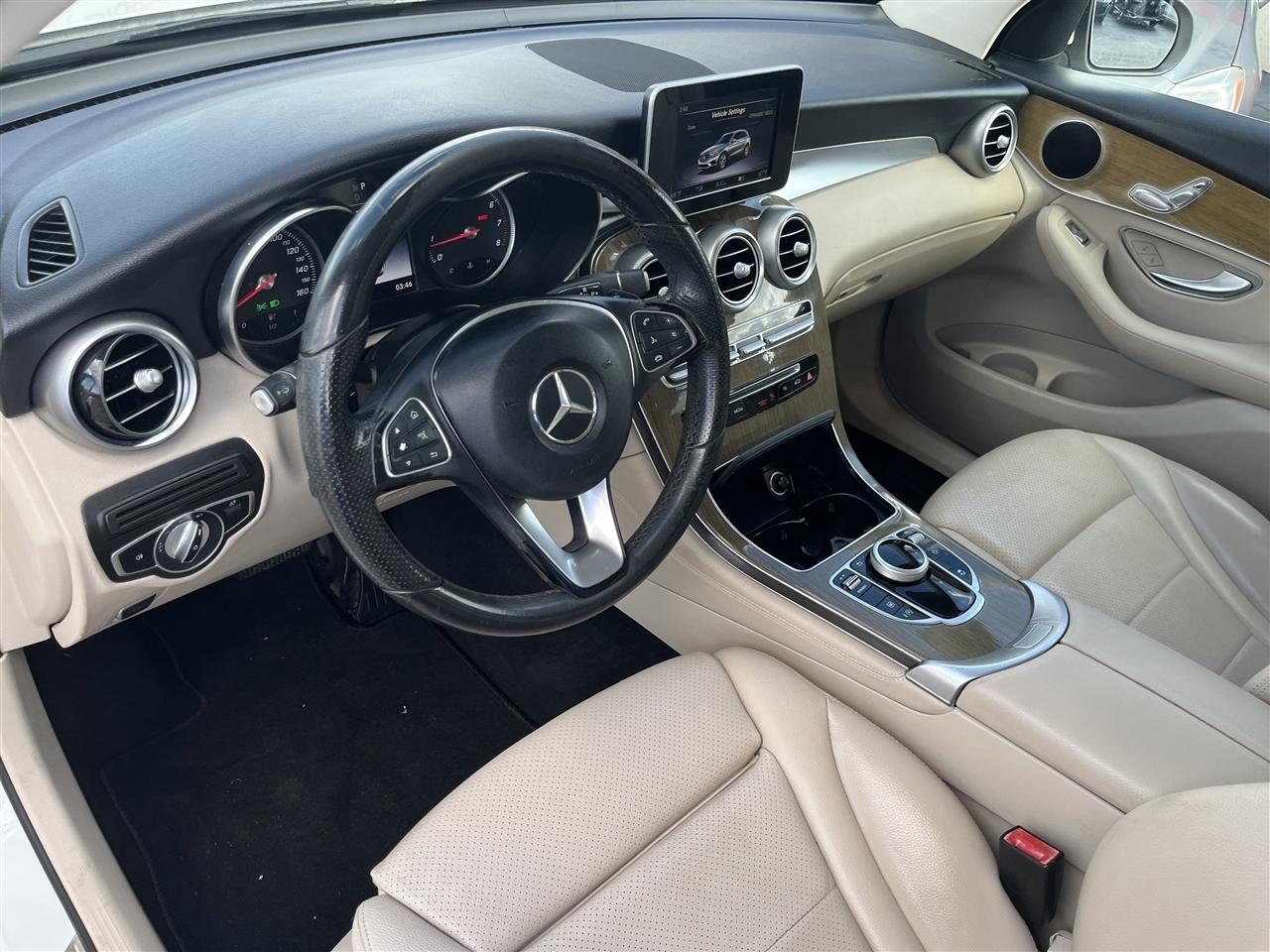 Mercedes-Benz GLC  2018