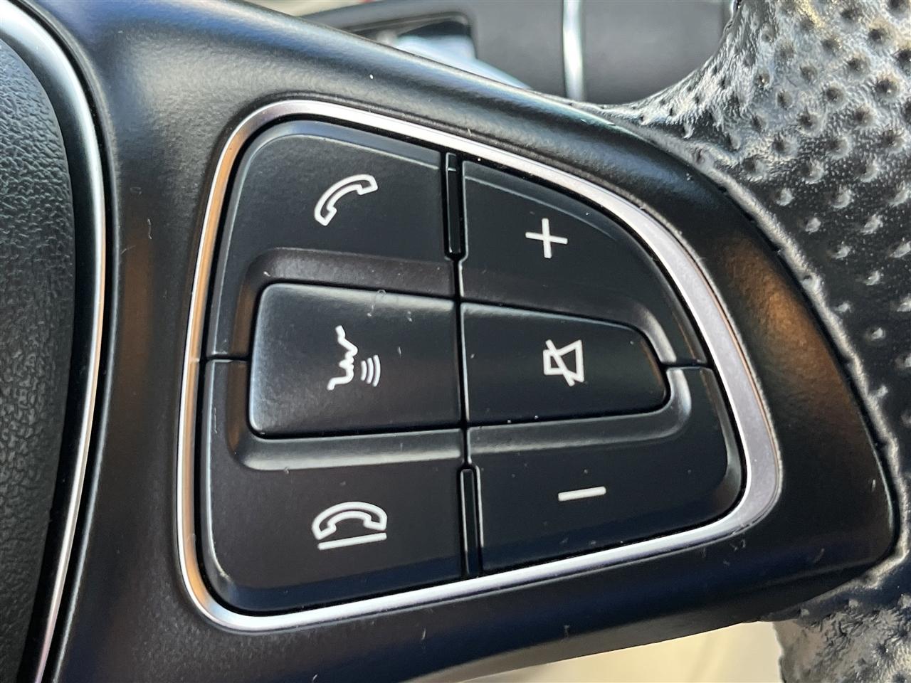 Mercedes-Benz CLS-Class  2015