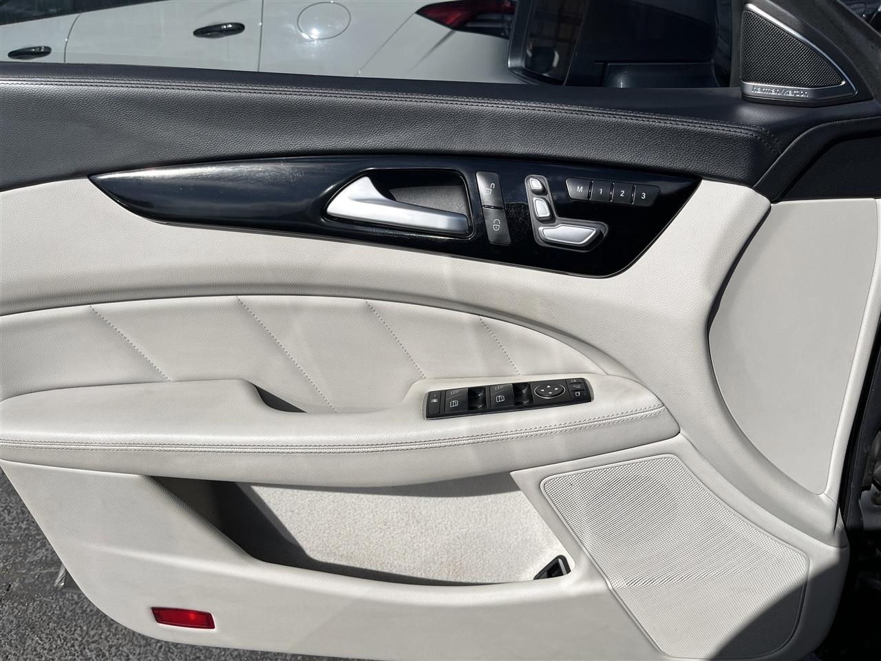 Mercedes-Benz CLS-Class  2015