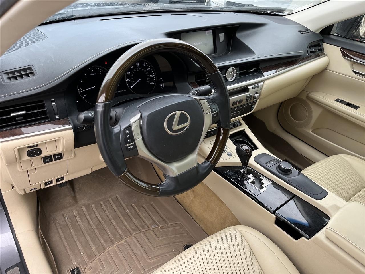 Lexus ES 350  2014