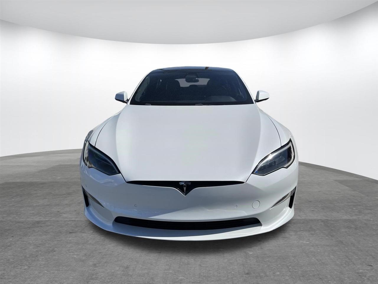 Tesla Model S  2022