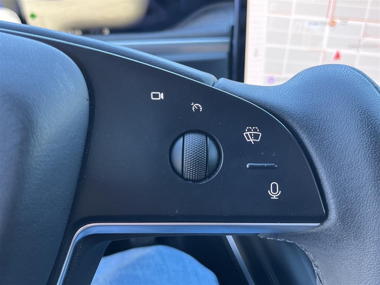 Tesla Model S  2022