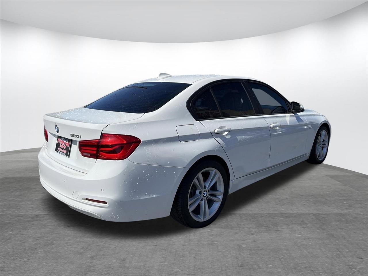 BMW 3 Series  2016