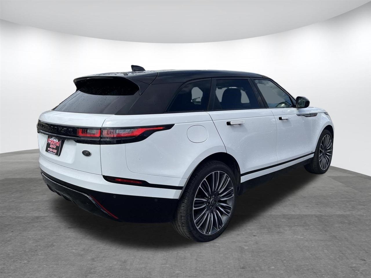 Land Rover Range Rover Velar  2018