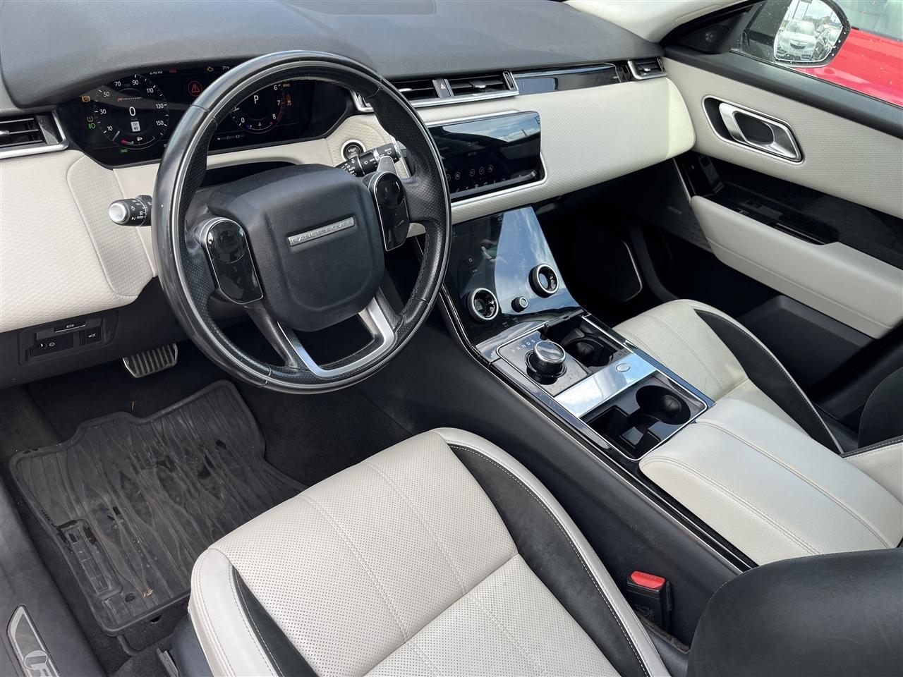Land Rover Range Rover Velar  2018