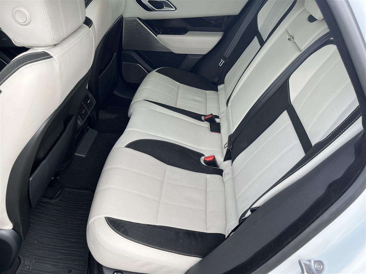 Land Rover Range Rover Velar  2018