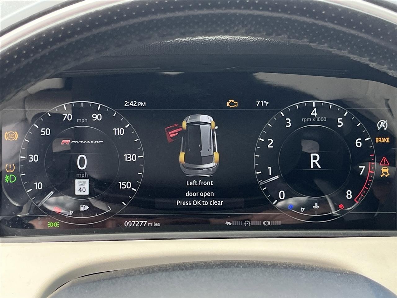 Land Rover Range Rover Velar  2018