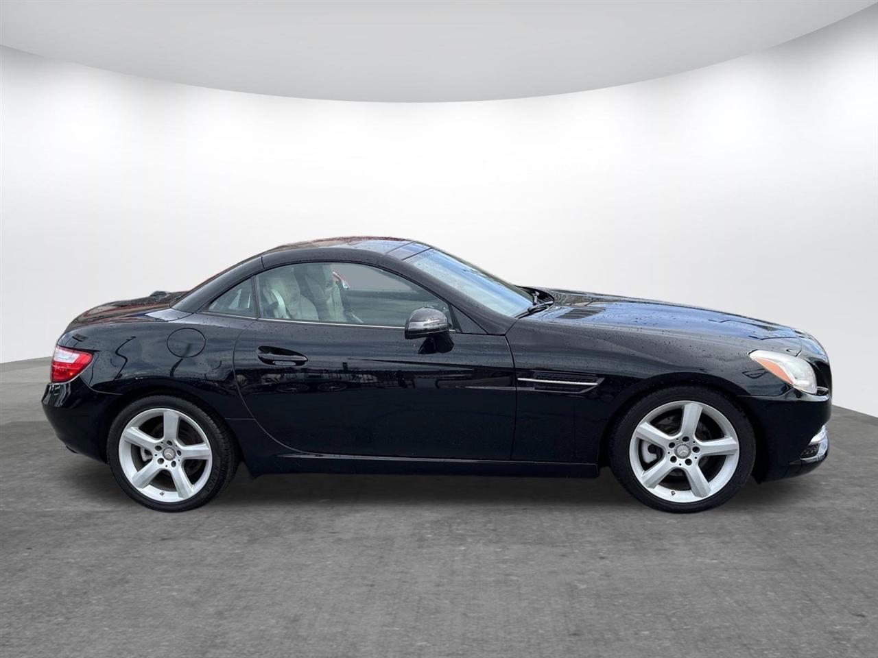 Mercedes-Benz SLK-Class  2015