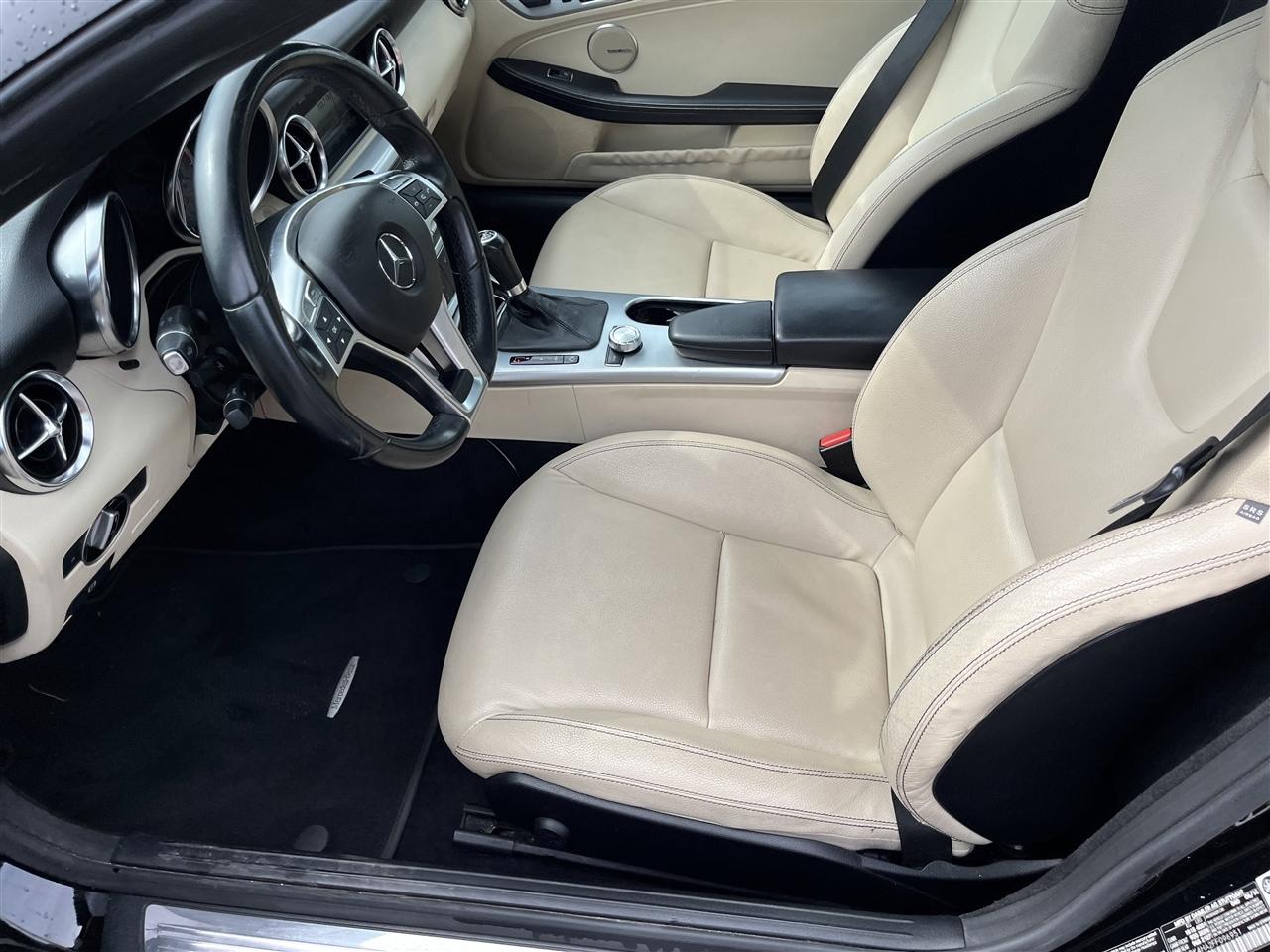 Mercedes-Benz SLK-Class  2015