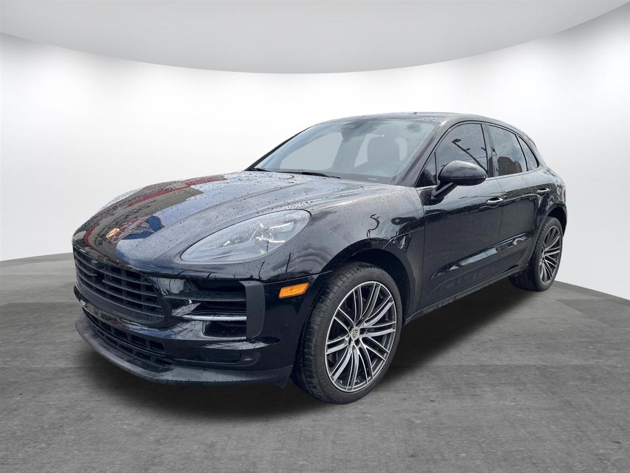 Porsche Macan  2020