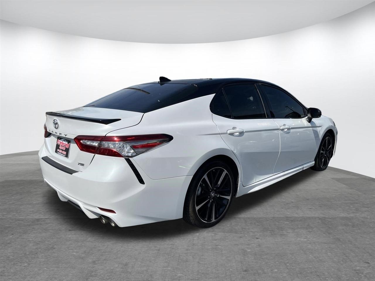 Toyota Camry  2019