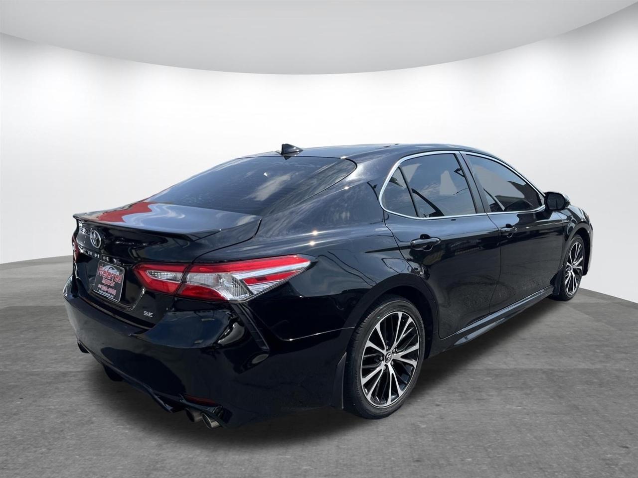 Toyota Camry  2020