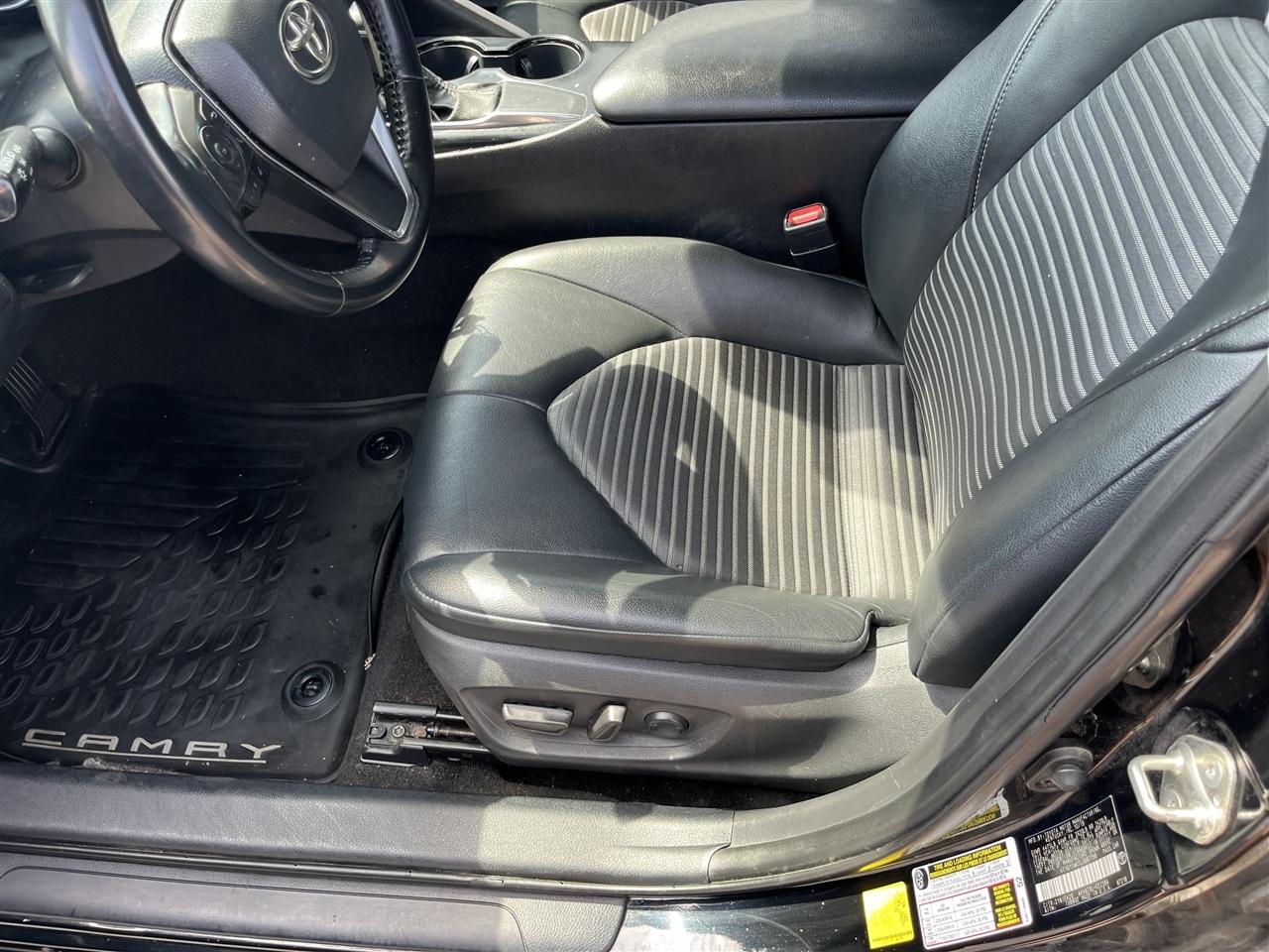 Toyota Camry  2020