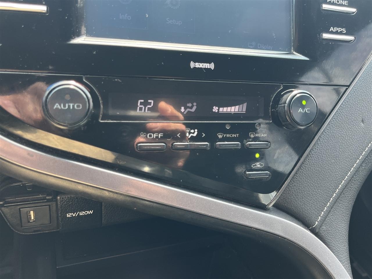 Toyota Camry  2020