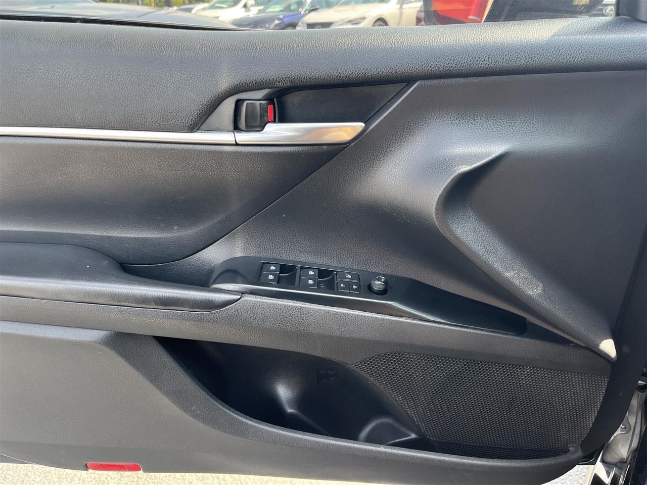 Toyota Camry  2020