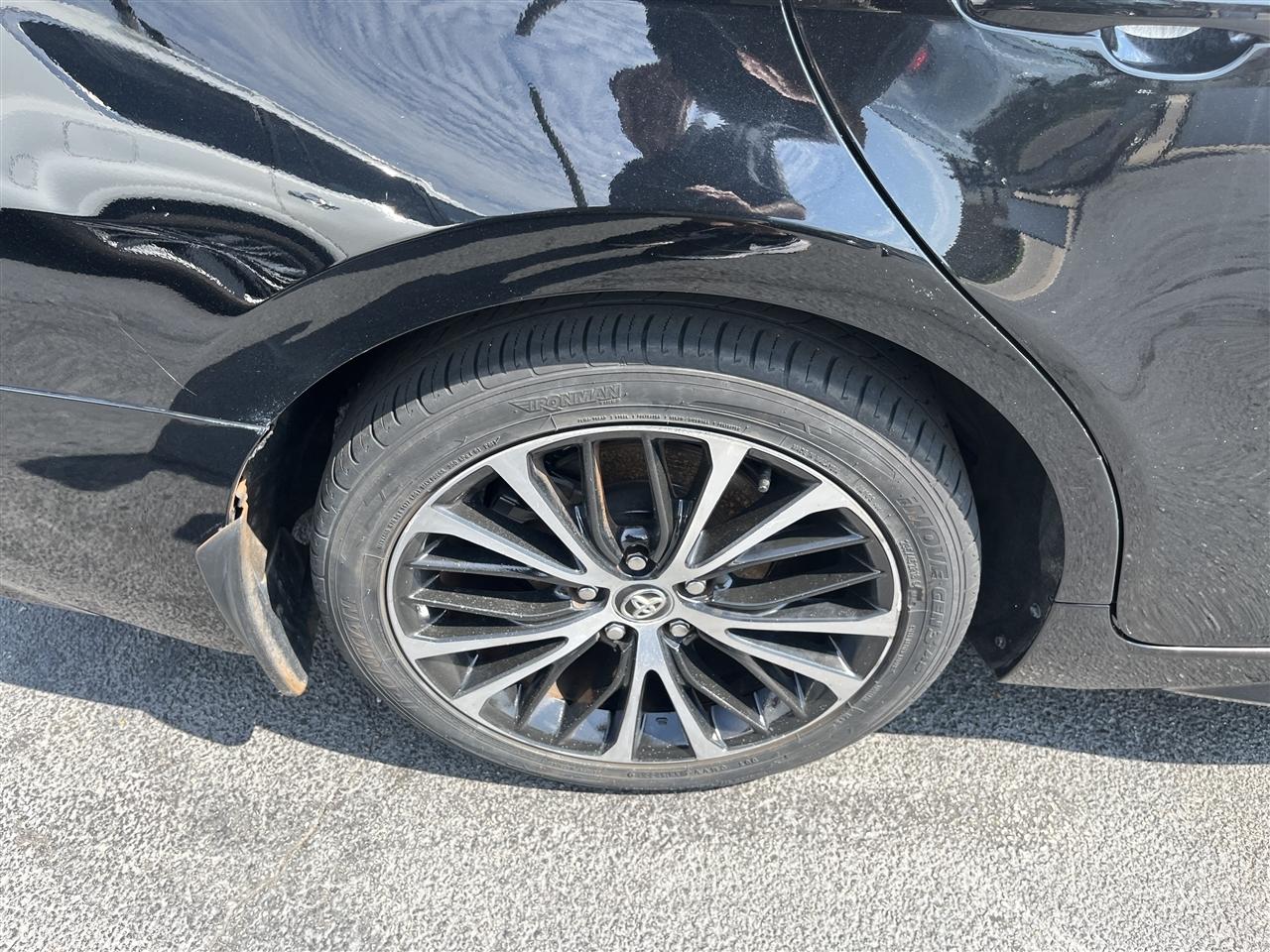 Toyota Camry  2020