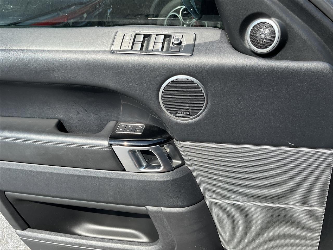 Land Rover Range Rover Sport  2016