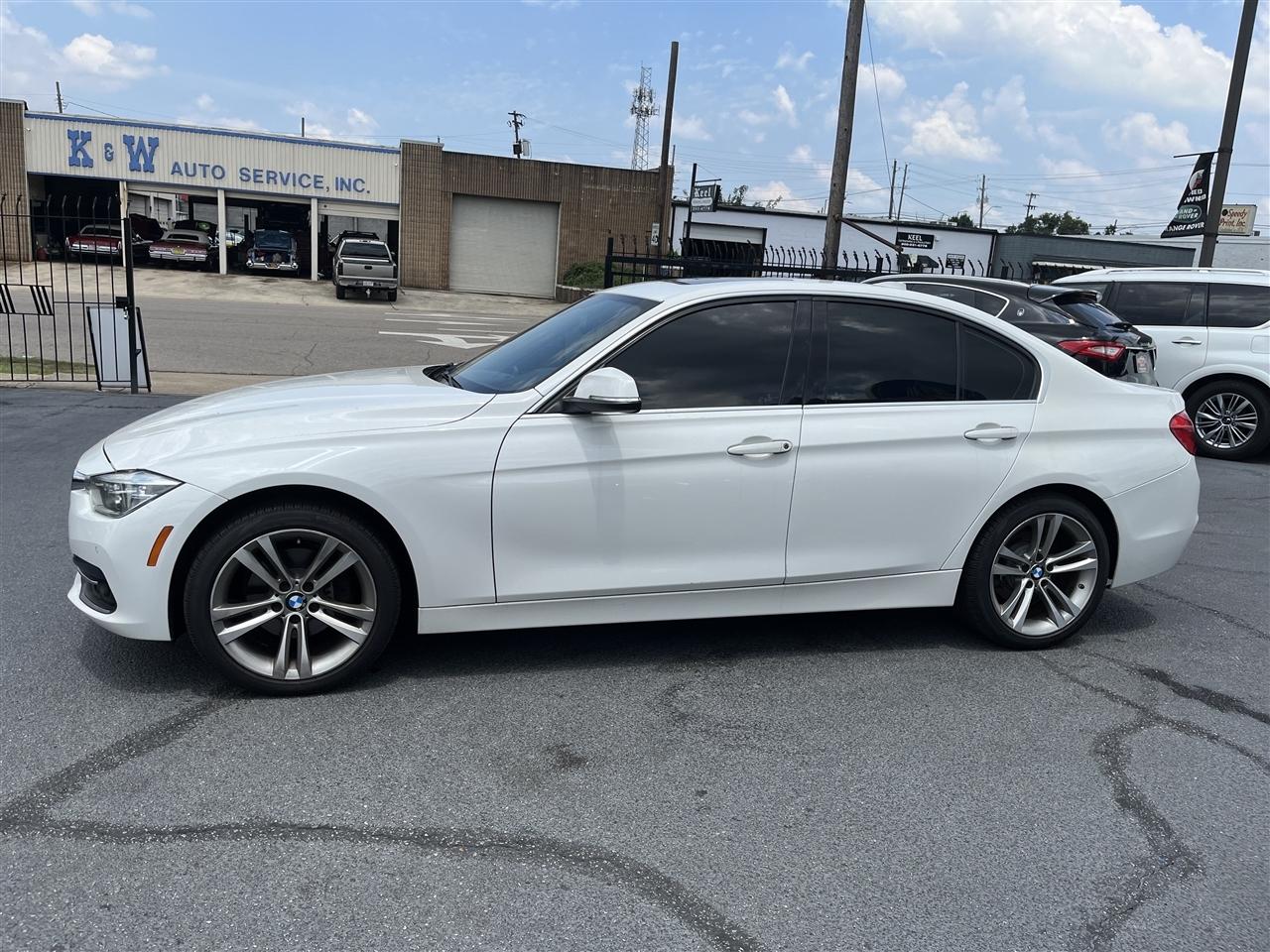 BMW 3 Series  2018
