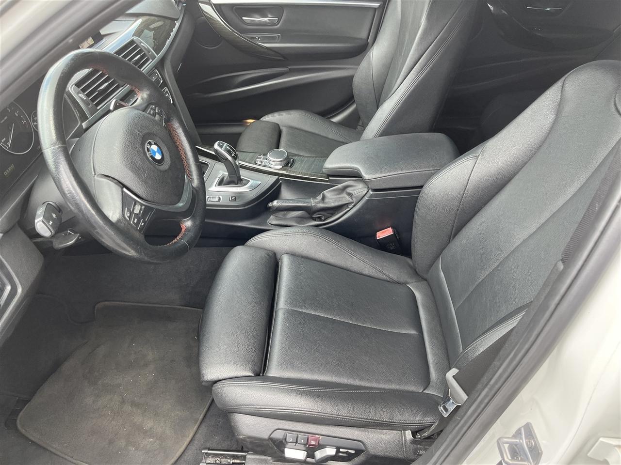 BMW 3 Series  2018