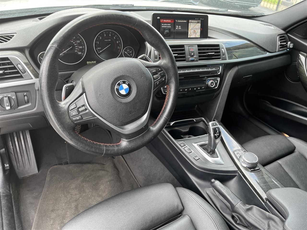 BMW 3 Series  2018