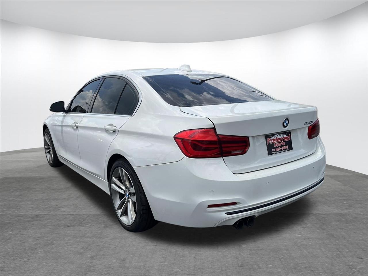 BMW 3 Series  2018