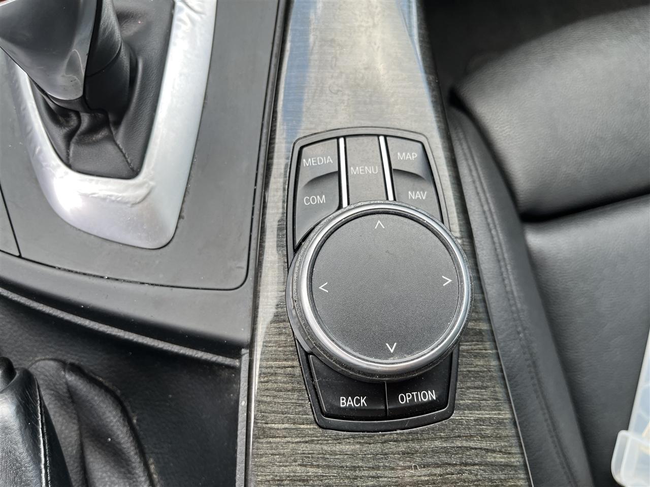 BMW 3 Series  2018