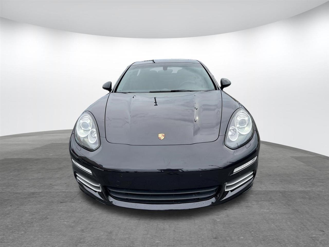 Porsche Panamera  2014