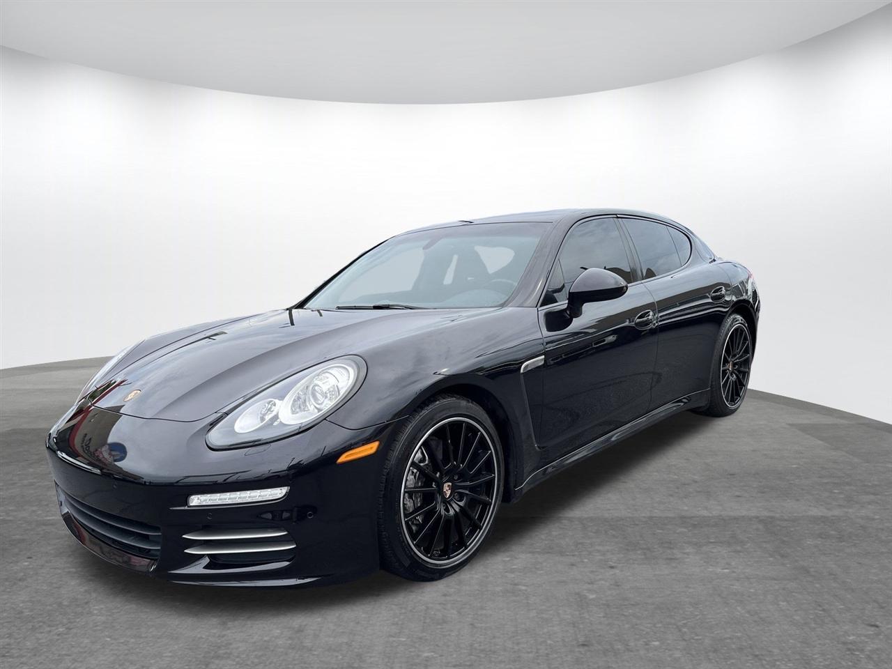 Porsche Panamera  2014