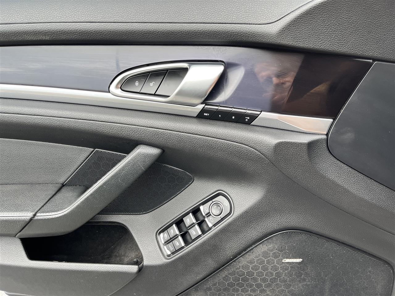 Porsche Panamera  2014