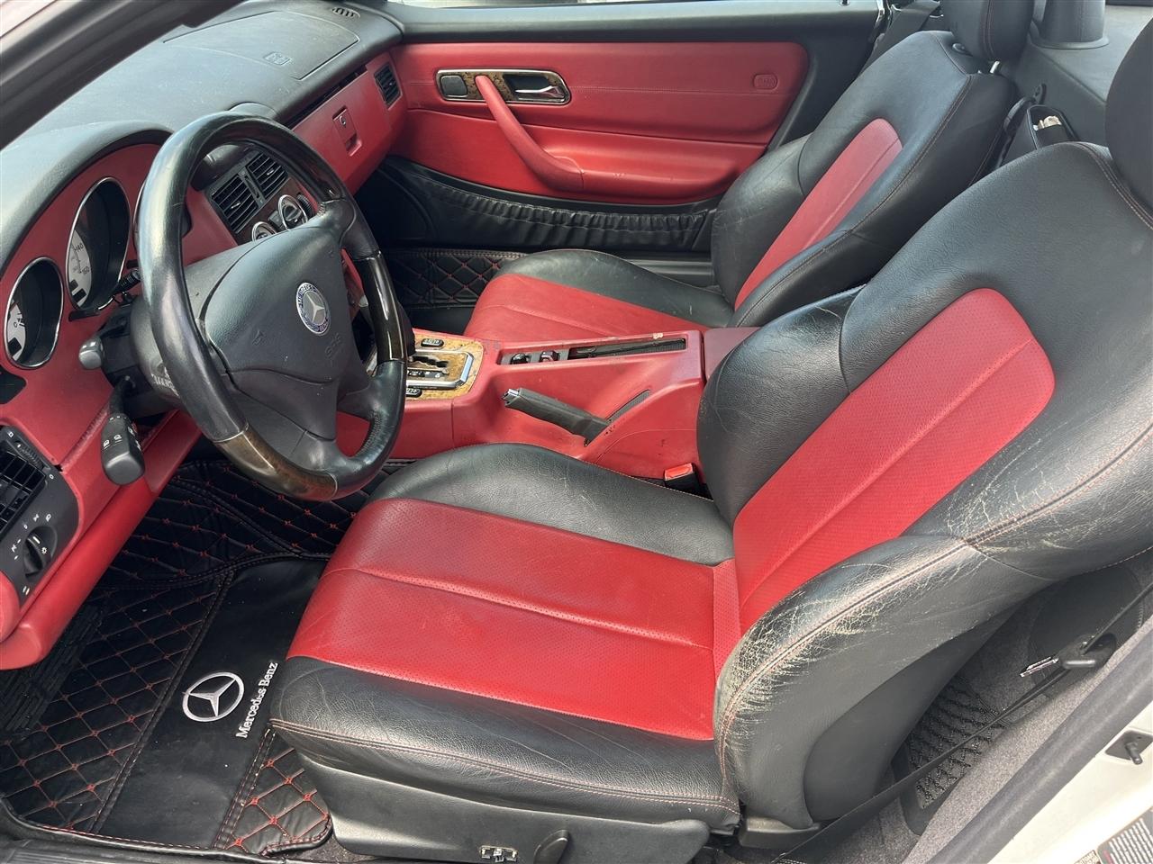 Mercedes-Benz SLK-Class  2001