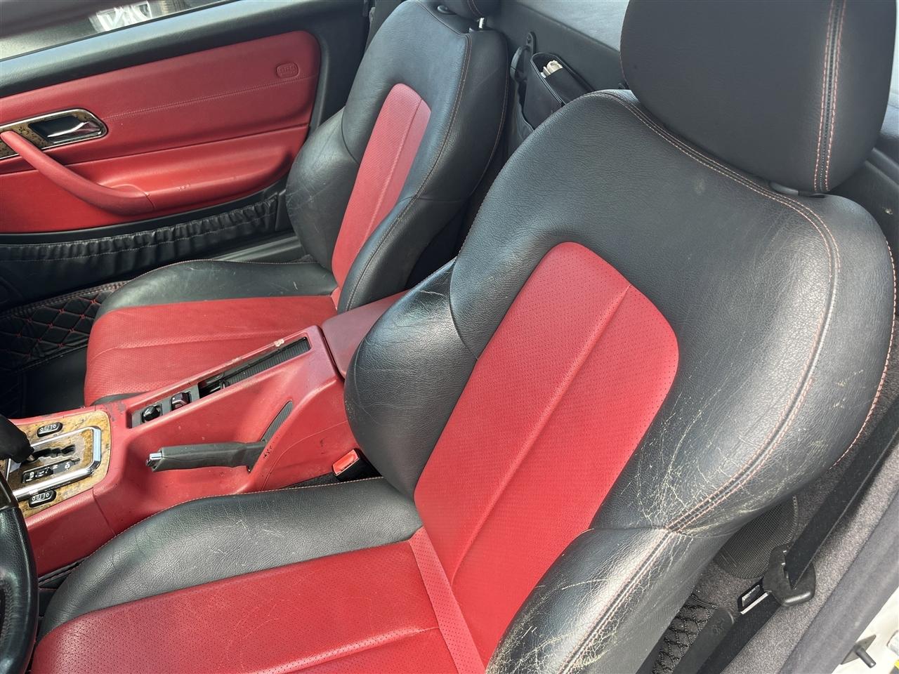 Mercedes-Benz SLK-Class  2001