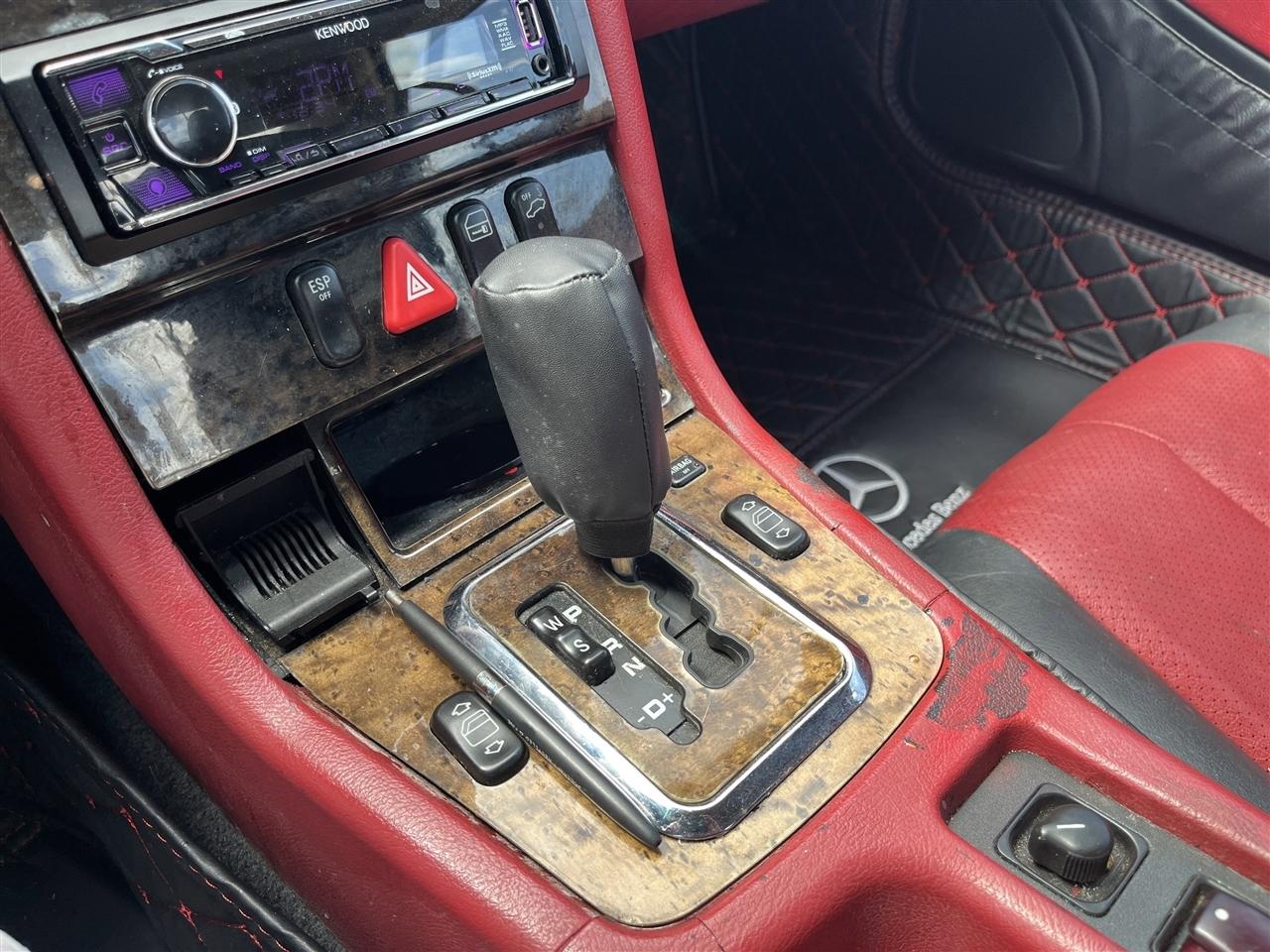 Mercedes-Benz SLK-Class  2001