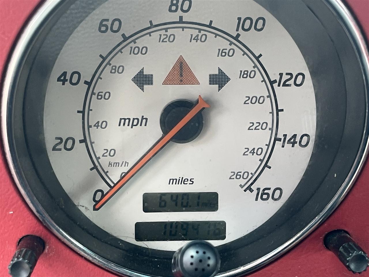 Mercedes-Benz SLK-Class  2001