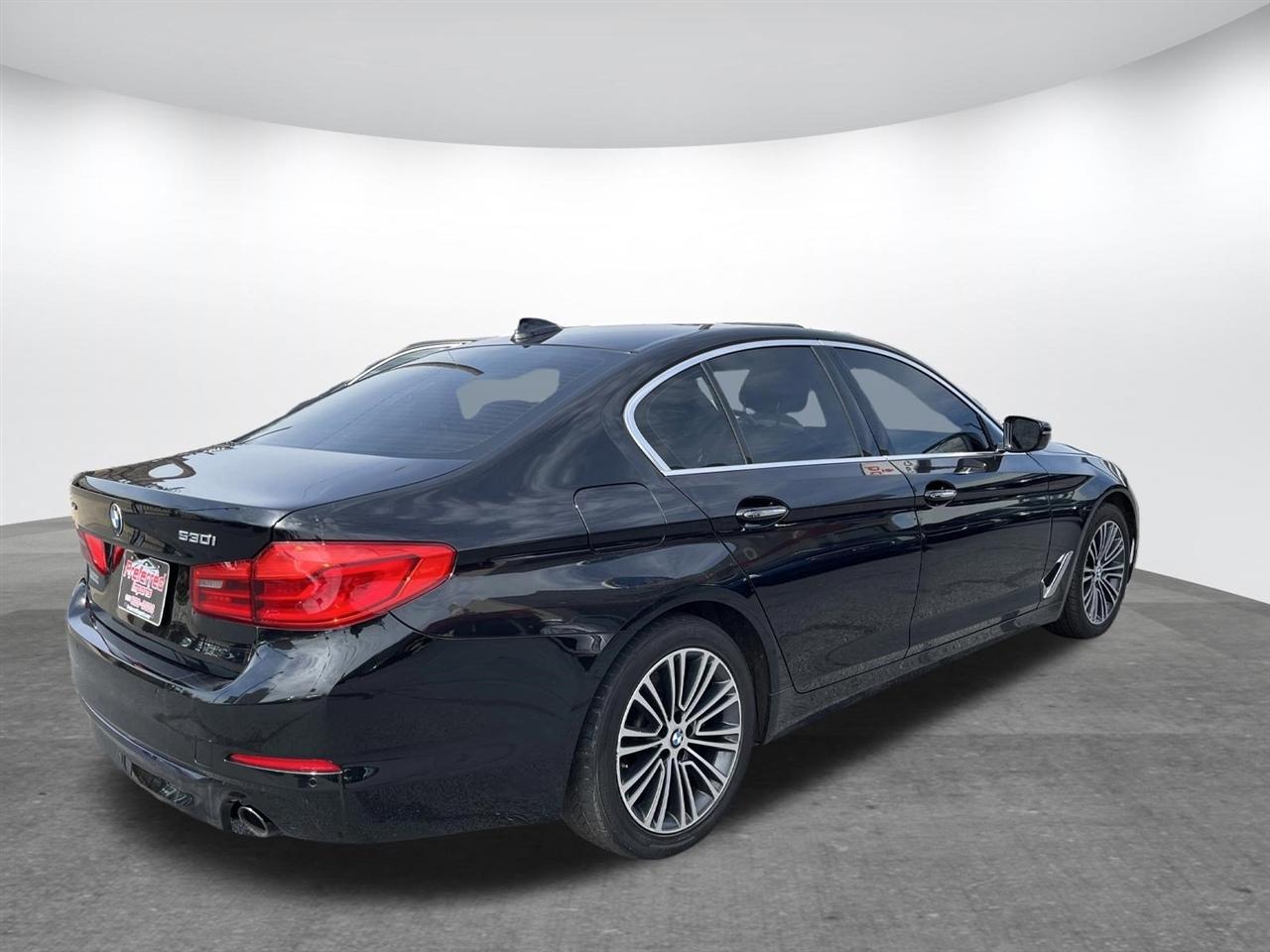 BMW 5 Series  2017