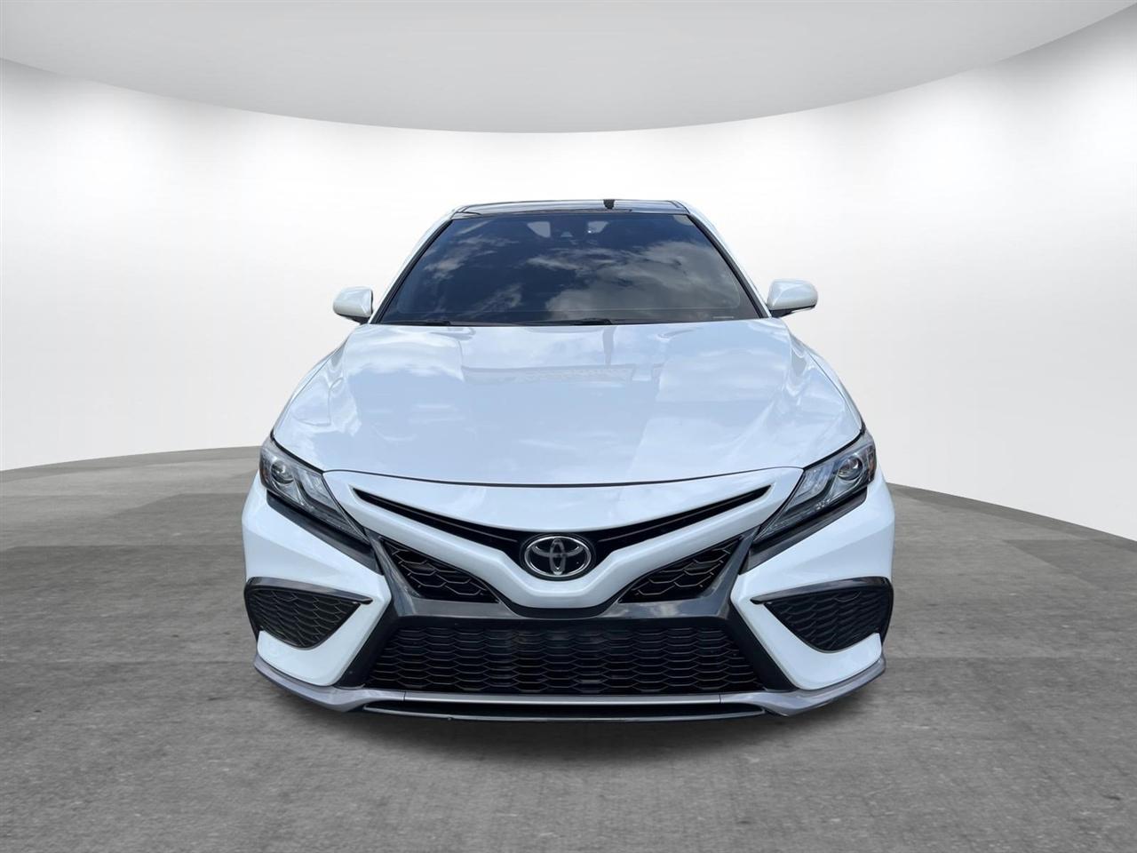 Toyota Camry  2022