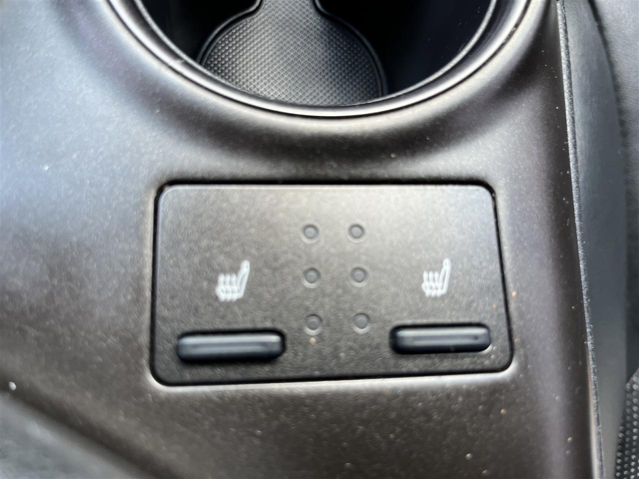 Toyota Camry  2022