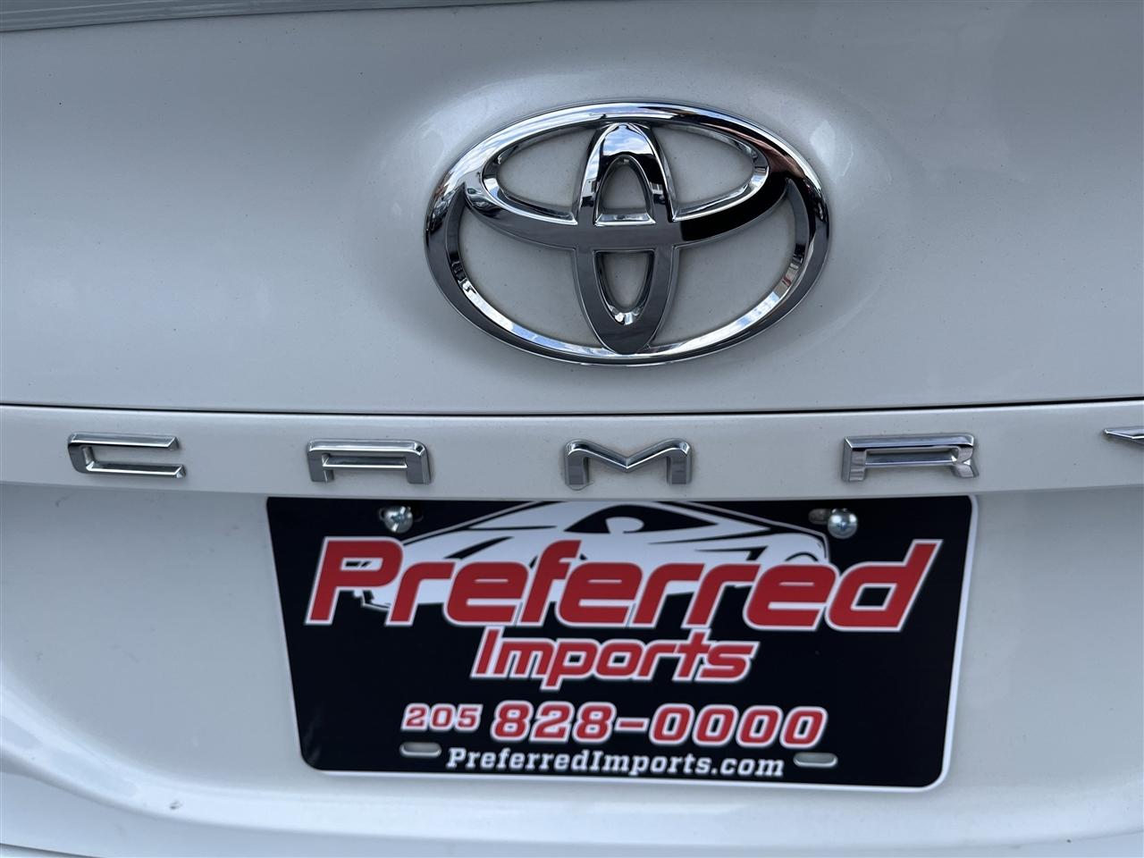Toyota Camry  2022