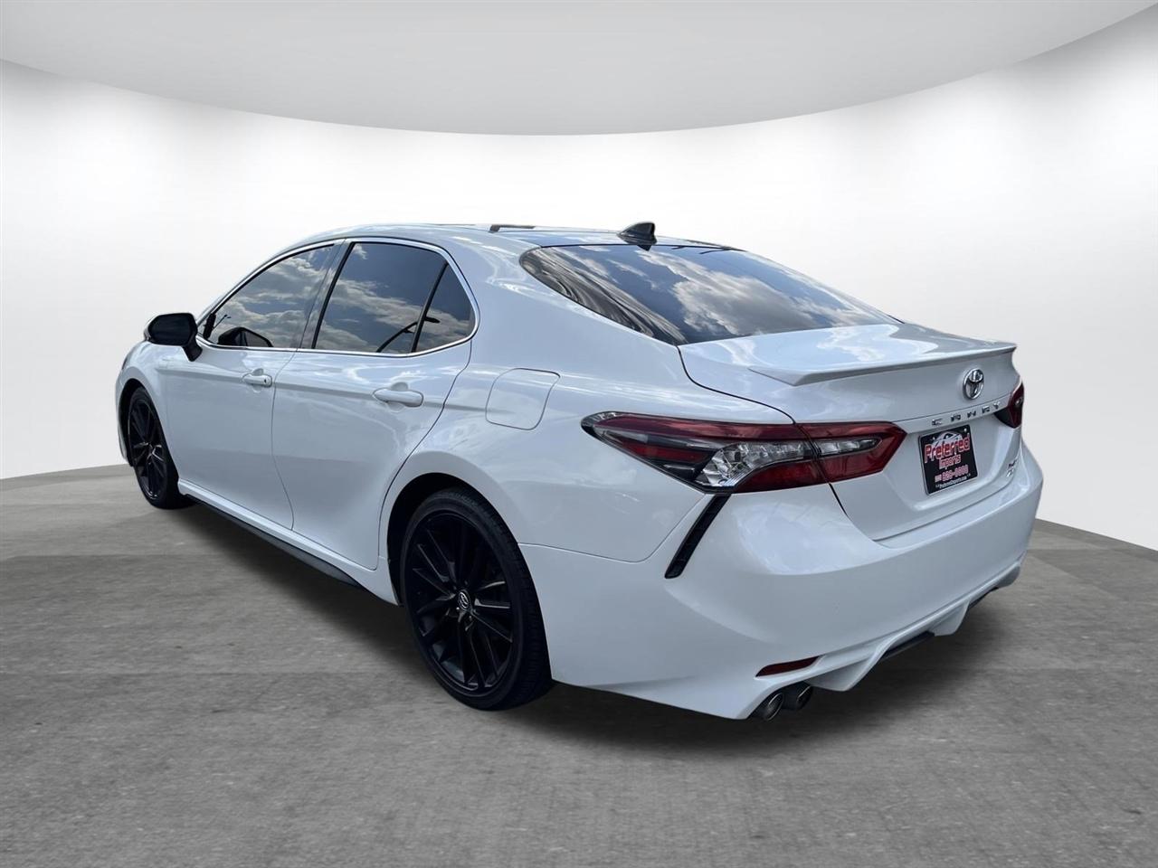 Toyota Camry  2022